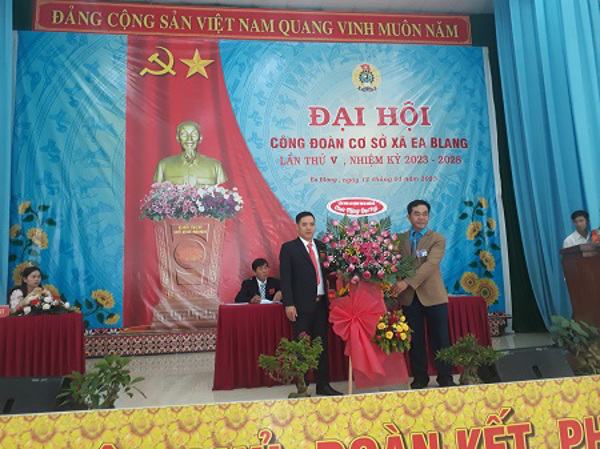 LĐLĐ Thị Xã Buôn Hồ chỉ đạo thành công  Đại hội điểm CĐCS Xã Ea Blang, nhiệm kỳ 2023 - 2028